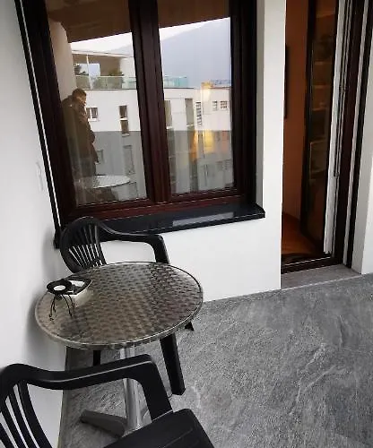 Fumzi شقة أسكونا